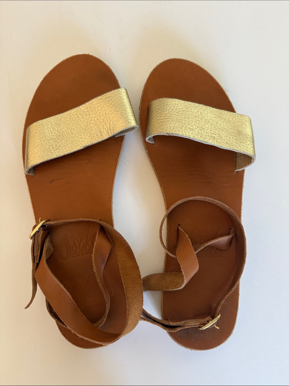 Sseko women’s leather ankle strap gold brown sandals Sz 9